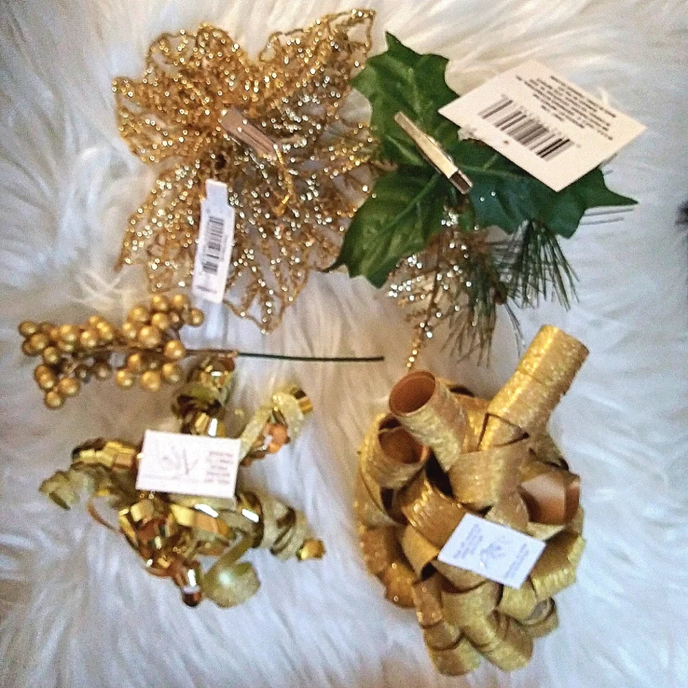 Elegant Gift Wrapping Bundle if Gold and Silver Ribbon and Bows +